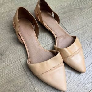 Madewell Pointed Toe D'Orsay Flats tan color size 8.5 women’s